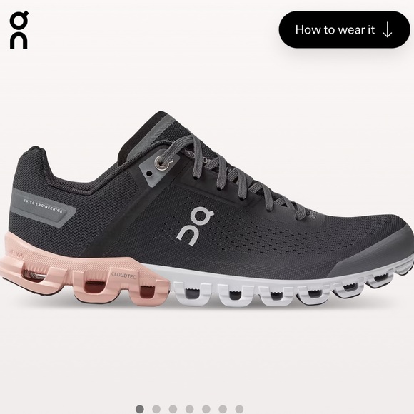 99% brand new! Only wore 2-3x - Picture 6 of 6